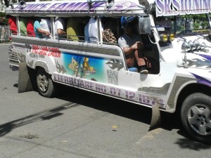 Cebu City - Jeepney courtesy of @sportskenya